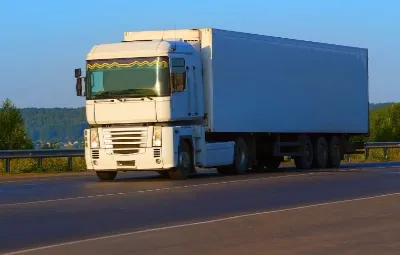 İzmir ile Akdağmadeni Arası Öğrenci Eşyası Taşıma